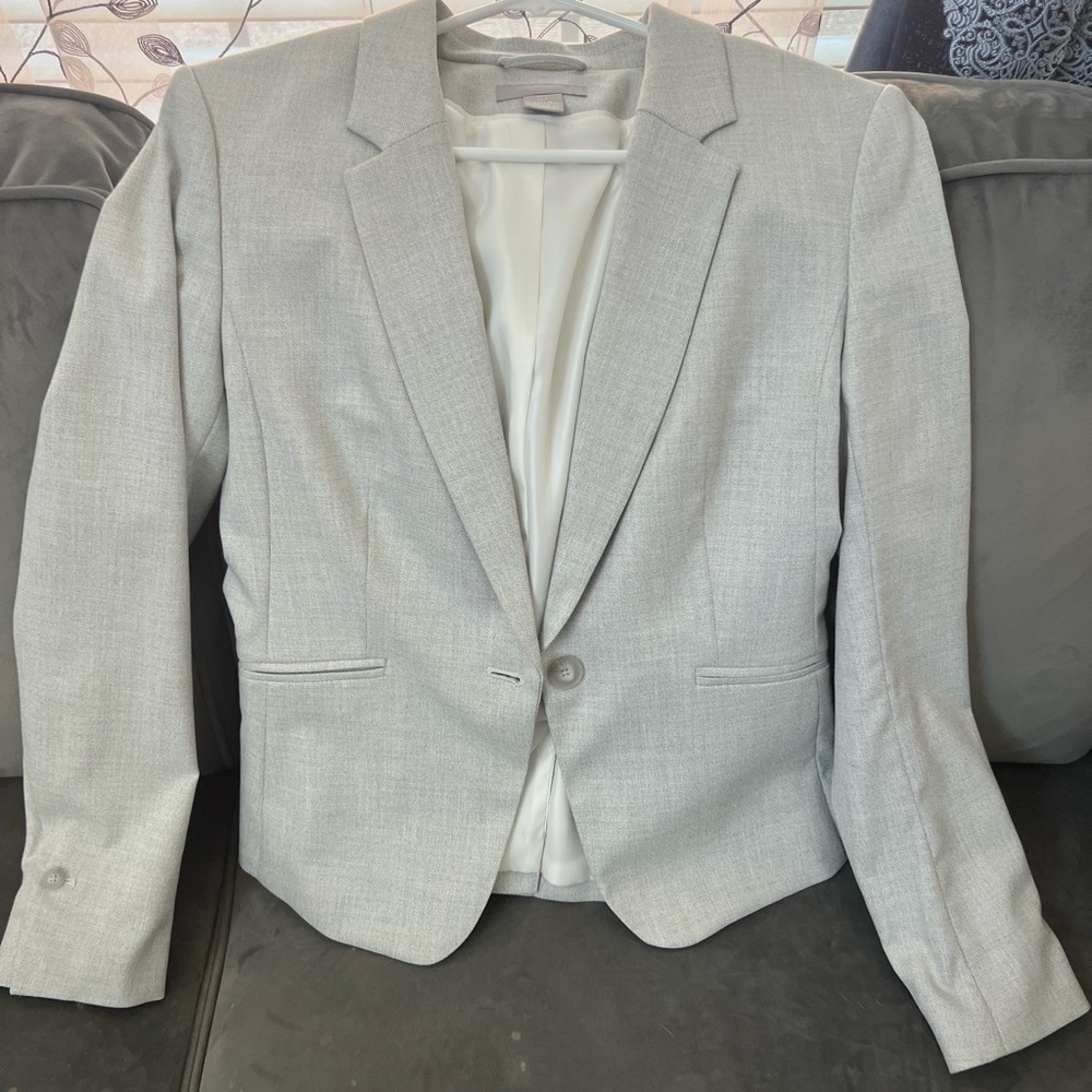 Short formal collared coat